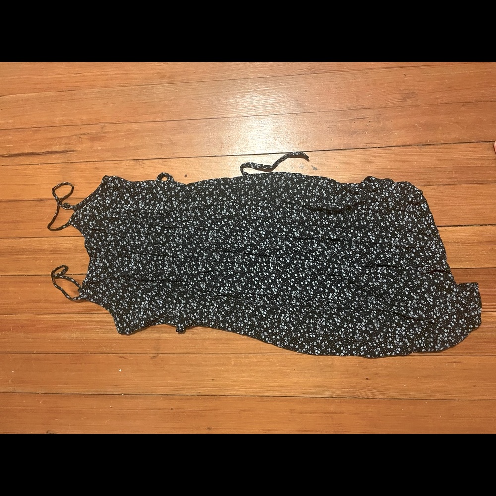 Brandy Melville Floral Midi Dress